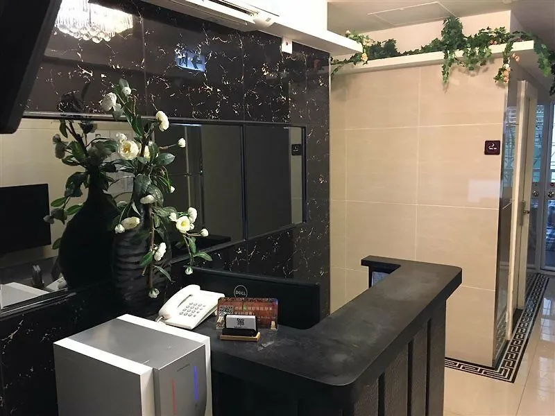 Star City Hotel - Causeway Bay Hong Kong 2*,  China